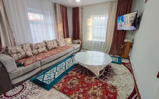 Продажа 4-комнатного дома, 72 м², Энтузиастов - Продажа домов, коттеджей в Караганде