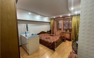 Продажа 4-комнатной квартиры, 90 м², ул. Сатпаева, дом  9а - Продажа  четырехкомнатных квартир в Алматы