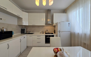 Продажа 3-комнатной квартиры, 71 м², ул. Рыскулбекова - Продажа квартир в Алматы