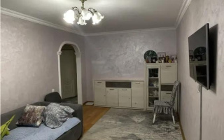 Продажа 4-комнатной квартиры, 73.9 м², мкр-н 9, дом  49 - Продажа  четырехкомнатных квартир в Алматы без посредников