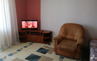 Аренда 1-комнатной квартиры посуточно, 34 м², ул. Казахстан, дом  70 - Аренда жилой и коммерческой недвижимости в Усть-Каменогорске