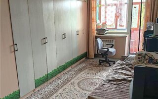 3-комн. квартира, 2/5 этаж, 12 мкр.