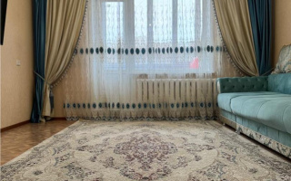 Продажа 4-комнатной квартиры, 77 м², ул. Гапеева - Продажа  четырехкомнатных квартир в Караганде