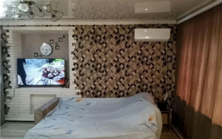 Продажа 1-комнатной квартиры, 5 м², ул. Спортивная, дом  21 - Продажа  однокомнатных квартир в Шахтинске