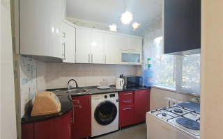 Продажа 3-комнатной квартиры, 62 м², мкр-н 19 - Продажа  трехкомнатных квартир в Караганде