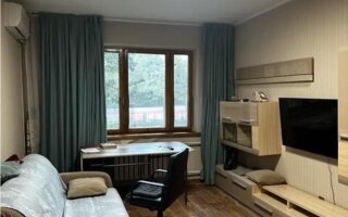 Продажа 1-комнатной квартиры, 49 м²