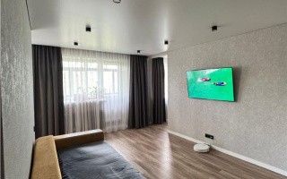 Продажа 2-комнатной квартиры, 44 м², ул. Ермекова - Продажа баз, складов и промышленной недвижимости в Костанае