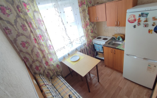 Аренда 2-комнатной квартиры, 44 м², 13 мкр-н, дом  12 - Аренда квартир помесячно в Казахстане