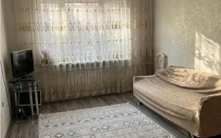 Продажа 1-комнатной квартиры, 41 м², ул. Толе би, дом  198 - Продажа  однокомнатных квартир в Алматы