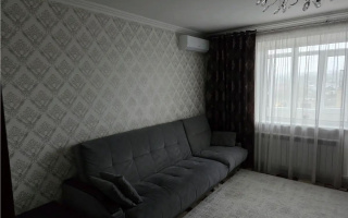 Продажа 4-комнатной квартиры, 78 м², ул. Карла Маркса, дом  7 - Продажа  четырехкомнатных квартир в Караганде без посредников