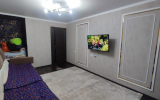 Продажа 2-комнатной квартиры, 43 м², мкр-н 17 - Продажа  двухкомнатных квартир в Караганде с фото