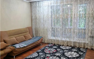 Продажа 3-комнатной квартиры, 68 м², ул. Язева, дом  2 - Продажа  трехкомнатных квартир в Караганде без посредников