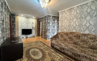 Продажа 3-комнатной квартиры, 56 м²