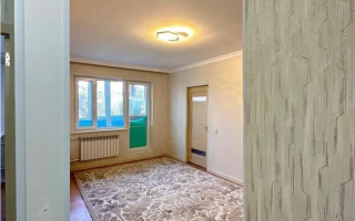 Продажа 3-комнатной квартиры, 47 м², ул. Орлова, дом  105 - Продажа  трехкомнатных квартир в Караганде