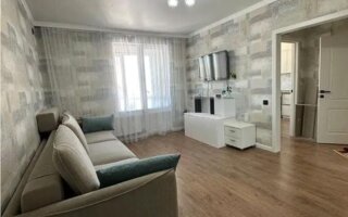 Продажа 1-комнатной квартиры, 38 м²