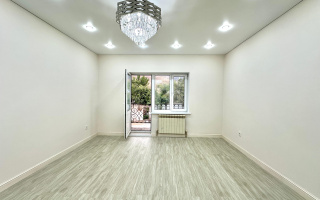 Продажа 5-комнатного дома, 190 м², ул. Енбек, дом  19 - Продажа квартир в Казахстане