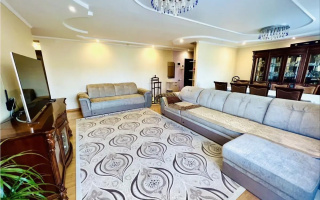 Продажа 4-комнатной квартиры, 140 м², ул. Кубрина, дом  20/1 - Продажа квартир в Астане с фото