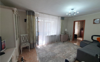 Продажа 3-комнатной квартиры, 58 м², ул. Алиханова - Продажа  трехкомнатных квартир в Караганде с фото