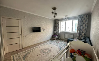 Продажа 1-комнатной квартиры, 34 м², ул. Байтерекова, дом  85 - Продажа офисных и торговых помещений в Костанае