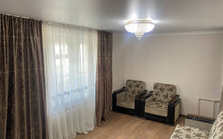 Продажа 3-комнатной квартиры, 63 м², ул. Гоголя, дом  57/2 - Продажа действующего бизнеса в Усть-Каменогорске