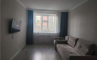 Продажа 1-комнатной квартиры, 45 м², пр. Кошкарбаева, дом  15 - Продажа квартир в Астане