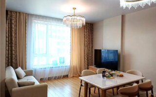 Продажа 3-комнатной квартиры, 90.6 м²