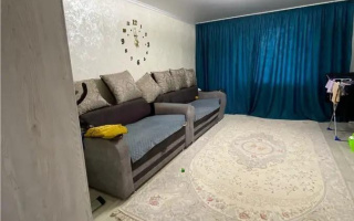 Продажа 3-комнатной квартиры, 60 м², ул. 40-летия Победы, дом  52 - Продажа квартир в Шахтинске