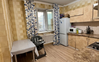 Аренда 1-комнатной квартиры, 39 м², ул. Сейфуллина, дом  41 - Аренда жилой и коммерческой недвижимости в Казахстане