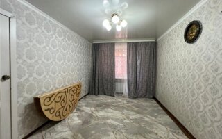 Продажа 3-комнатной квартиры, 49 м²