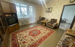 Продажа 4-комнатной квартиры, 80 м², мкр-н Голубые Пруды - Продажа  четырехкомнатных квартир в Караганде