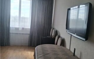Продажа 1-комнатной квартиры, 43 м²