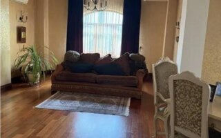 Продажа 6-комнатной квартиры, 250 м² - Продажа пятикомнатных и более квартир в Казахстане
