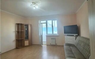 Продажа 2-комнатной квартиры, 70.5 м²