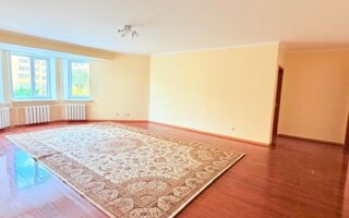 Продажа 3-комнатной квартиры, 113.3 м²