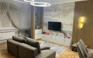 Продажа 2-комнатной квартиры, 70 м², ул. Касымова, дом  32 - Продажа квартир в Алматы