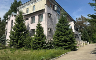 Продажа 9-комнатного дома, 1000 м², пр. Назарбаева, дом  3а - Продажа домов, коттеджей в Караганде