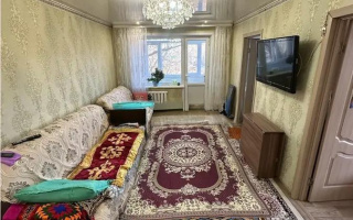 Продажа 4-комнатной квартиры, 63 м², мкр-н 17, дом  57 - Продажа  четырехкомнатных квартир в Караганде без посредников