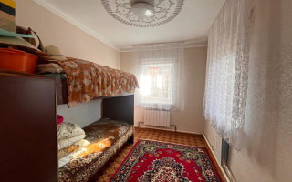 Продажа 8-комнатного дома, 131 м², ул. Пищевая, дом  35 - Продажа домов, коттеджей в Караганде