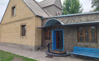 Продажа 5-комнатного дома, 248 м², ул. Электриков - Продажа домов, коттеджей в Темиртау