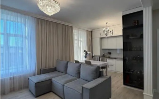 Продажа 3-комнатной квартиры, 80 м², пр. Строителей, дом  33/4 - Продажа квартир в Караганде без посредников с фото