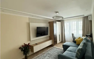 Продажа 3-комнатной квартиры, 65 м², ул. Радостовца, дом  271 - Продажа  трехкомнатных квартир в Алматы с фото