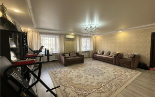 Продажа 4-комнатной квартиры, 106 м², мкр-н 6 - Продажа квартир в Караганде