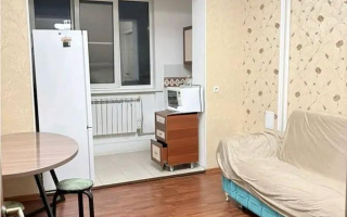 Продажа 1-комнатной квартиры, 42 м², мкр. Айнабулак-1, дом  2 - Продажа квартир в Алматы