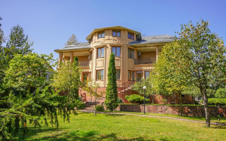 Продажа 9-комнатного дома, 880 м², мкр-н Баганашыл - Продажа домов, коттеджей в Алматы с фото