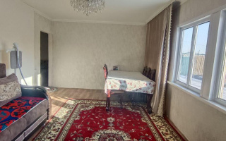 Продажа 4-комнатного дома, 119.8 м², ул. Маметовой - Продажа квартир в Караганде